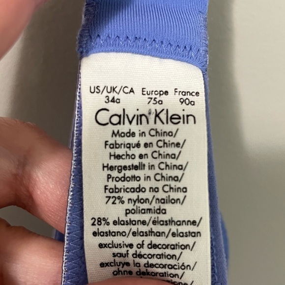 Calvin Klein Sheer Marquisette Lace Unlined Demi Bra - Picture 9 of 9